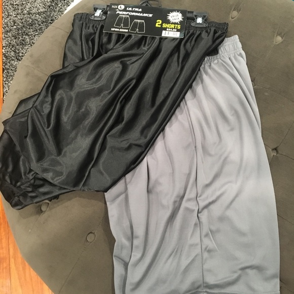 2 pair of gym shorts size L - Picture 4 of 4
